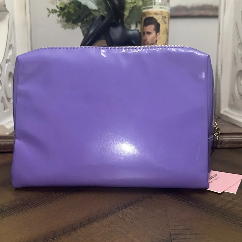Purple Juicy Couture travel case ๐๐๐ - Picture 2 of 4